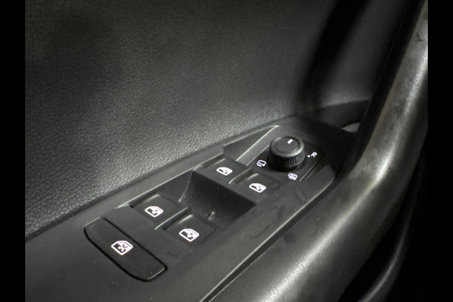 Volkswagen Polo TSI 95PK LIFE CARPLAY/ACC/PDC