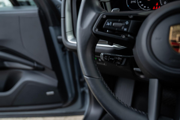 Porsche Cayenne 3.0 E-Hybrid Sport-Design Sportuitlaat Nwpr. 176k