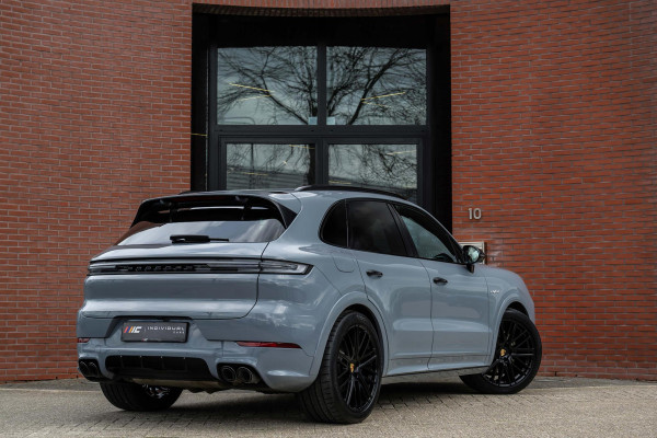 Porsche Cayenne 3.0 E-Hybrid Sport-Design Sportuitlaat Nwpr. 176k