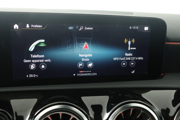 Mercedes-Benz A-Klasse 250 e Premium Plus (STOELVERWARMING, SFEERVERLICHTING, CAMERA, NAVIGATIE, CRUISE CONTROL)
