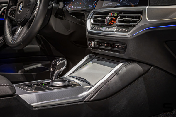 BMW 4 Serie Cabrio 420i High Executive|M-sport|Leder|Cam