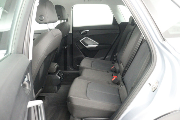 Audi Q3 35 TFSI Advanced Pro Line Plus (CAMERA, STOELVERWARMING, DIGITALE COCKPIT, LANE-ASSIST, CRUISE ADAPTIEF)