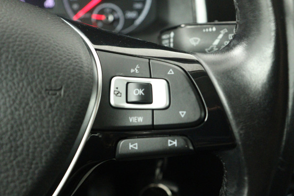 Volkswagen Polo 1.0 TSI Highline (CRUISE CONTROL ADAPTIEF, NAVIGATIE, CARPLAY)