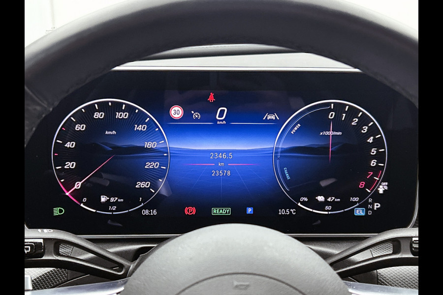 Mercedes-Benz C-Klasse Estate 300 e AMG Plug-In Hybride AMG Line | Night Pakket | Memory Voorstoelen | Easy-Pack Achterklep | Stuur en Stoelverwarming. Inclusief 24 maanden Mercedes-Benz Certified garantie voor Europa.