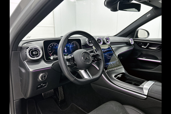 Mercedes-Benz C-Klasse Estate 300 e AMG Plug-In Hybride AMG Line | Night Pakket | Memory Voorstoelen | Easy-Pack Achterklep | Stuur en Stoelverwarming. Inclusief 24 maanden Mercedes-Benz Certified garantie voor Europa.