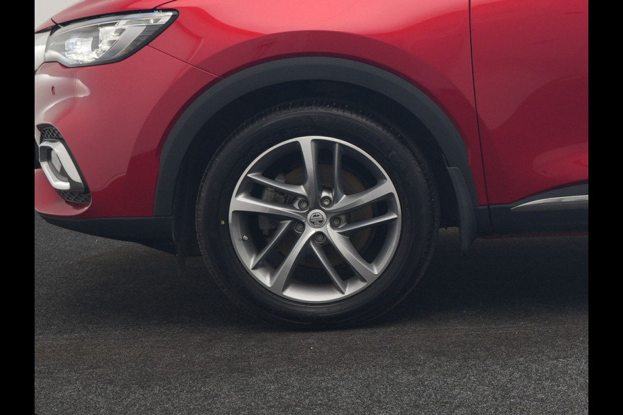 MG EHS 1.5 TGDI Luxury PHEV 258pk Dealer O.H | Trekhaak | Panodak | 360 Camera | Adaptive Cruise | Lederen Sportstoelen Verwarmd | Keyless | Pilot Assist | Blis | Apple Carplay | Virtual | Navigatie | DAB+ | Plug In Hybrid |