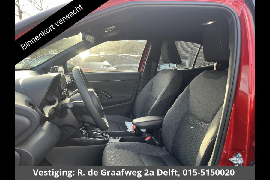Toyota Yaris Cross 1.5 Hybrid 115 Dynamic | Apple Carplay & AndroidAUTO | Achteruitrij Camera | Stuur- & Stoelverwarming |