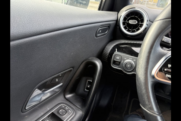 Mercedes-Benz A-Klasse 250 e Premium