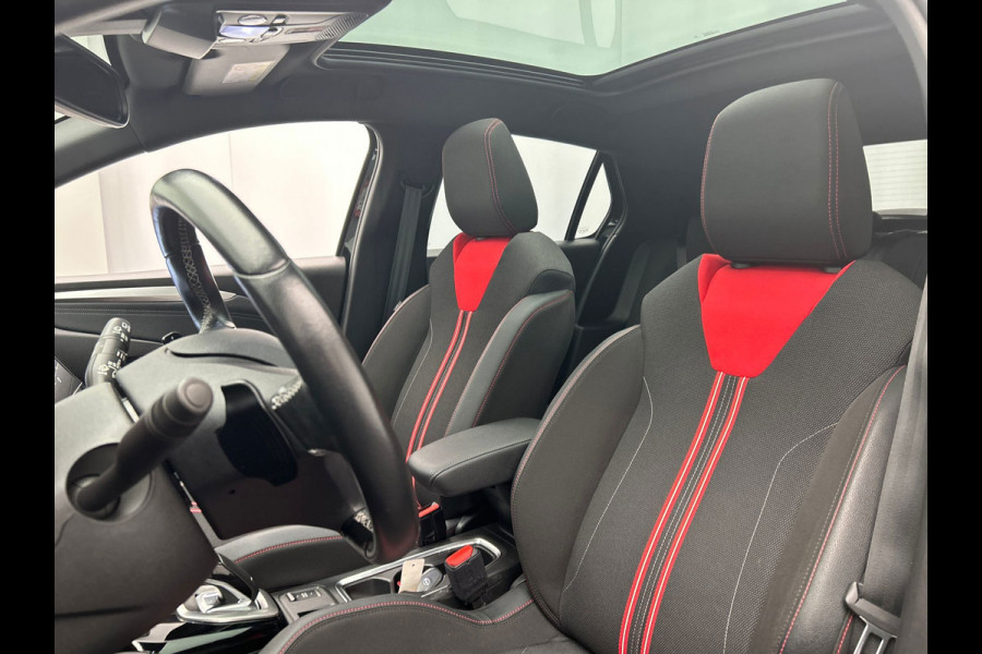 Opel Corsa 1.2 GS Line | Pano/Dak | Trekhaak | Origineel NL | Apple/Carplay | Half/Leder