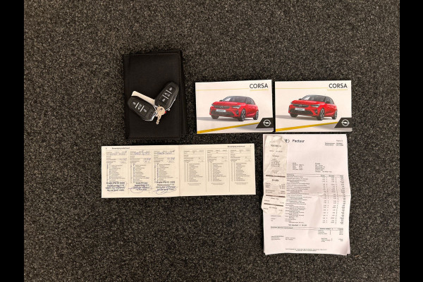 Opel Corsa 1.2 GS Line | Pano/Dak | Trekhaak | Origineel NL | Apple/Carplay | Half/Leder