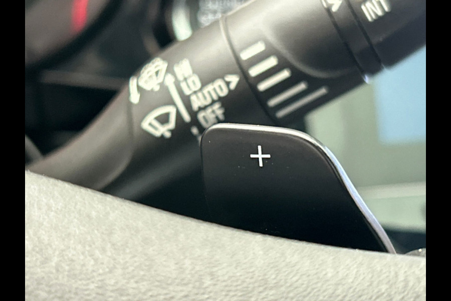 Opel Corsa 1.2 GS Line | Pano/Dak | Trekhaak | Origineel NL | Apple/Carplay | Half/Leder