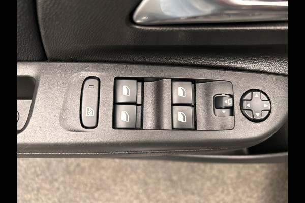 Opel Corsa 1.2 GS Line | Pano/Dak | Trekhaak | Origineel NL | Apple/Carplay | Half/Leder