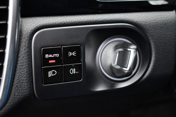 Porsche Cayenne 3.0 Pano Chrono+Sport Trekh Luchtv 21inch BOSE Sfeer