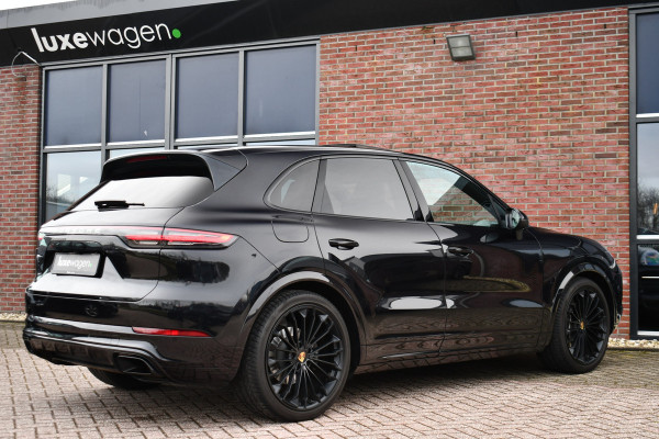 Porsche Cayenne 3.0 Pano Chrono+Sport Trekh Luchtv 21inch BOSE Sfeer