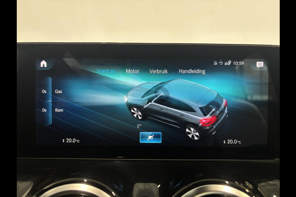 Mercedes-Benz GLA 200 Automaat Progressive Navigatie Climate Control Camera Parkeer sensoren Stoelverwarming DAB Lichtmetalen velgen 18" Electrisch bedienbare achterklep