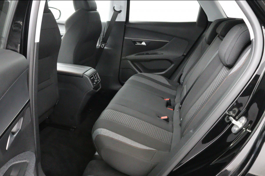 Peugeot 3008 1.2 *130PK*CARPLAY*ECC*CRUISE*NAVI*CAMERA*