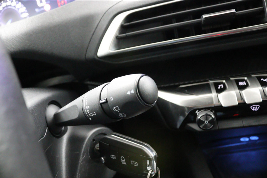 Peugeot 3008 1.2 *130PK*CARPLAY*ECC*CRUISE*NAVI*CAMERA*
