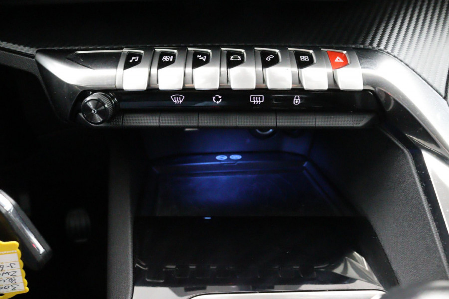 Peugeot 3008 1.2 *130PK*CARPLAY*ECC*CRUISE*NAVI*CAMERA*