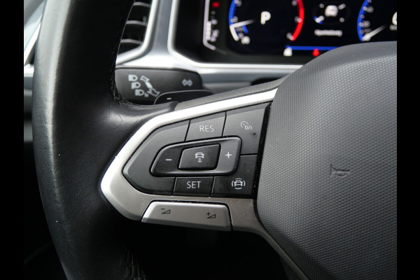 Volkswagen T-Roc 1.5 TSI STYLE | AUTOMAAT | MASSAGE | TREKHAAK | VIRTUAL | IQ LED | ALL-IN!!