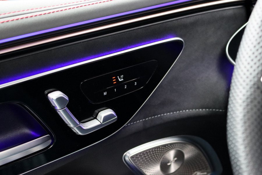 Mercedes-Benz EQE SUV AMG 43 4MATIC Premium 91 kWh | Hyperscreen | Luchtvering | Achterasbesturing | Distronic+ | Carbon | Burmester | Trekhaak | Warmtepomp | Verwarmd Stuurwiel | HUD | Panoramadak |