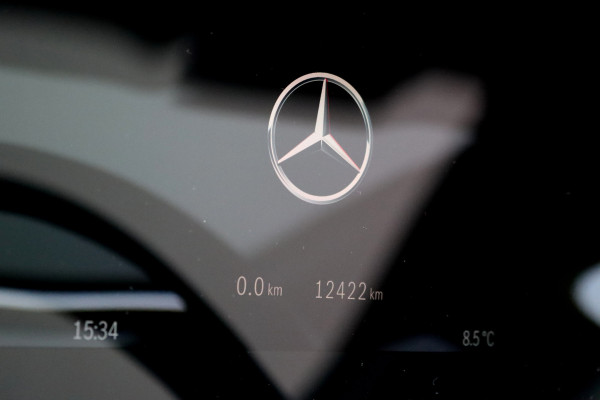 Mercedes-Benz EQE SUV AMG 43 4MATIC Premium 91 kWh | Hyperscreen | Luchtvering | Achterasbesturing | Distronic+ | Carbon | Burmester | Trekhaak | Warmtepomp | Verwarmd Stuurwiel | HUD | Panoramadak |
