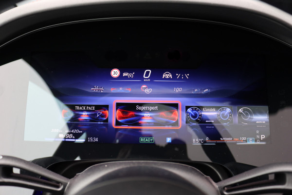 Mercedes-Benz EQE SUV AMG 43 4MATIC Premium 91 kWh | Hyperscreen | Luchtvering | Achterasbesturing | Distronic+ | Carbon | Burmester | Trekhaak | Warmtepomp | Verwarmd Stuurwiel | HUD | Panoramadak |