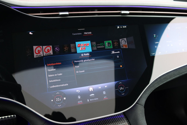 Mercedes-Benz EQE SUV AMG 43 4MATIC Premium 91 kWh | Hyperscreen | Luchtvering | Achterasbesturing | Distronic+ | Carbon | Burmester | Trekhaak | Warmtepomp | Verwarmd Stuurwiel | HUD | Panoramadak |