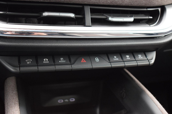 Škoda ENYAQ iV 60 First Edition | SOH: 93,3% | Stuur- en Stoelverw. | Camera | 21” LM