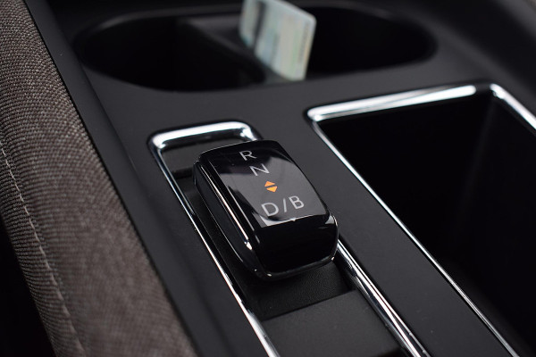 Škoda ENYAQ iV 60 First Edition | SOH: 93,3% | Stuur- en Stoelverw. | Camera | 21” LM