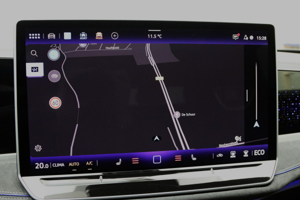 Volkswagen Passat Variant 1.5 eHybrid R-Line 272 PK PHEV, Panoramadak, Trekhaak, Black-Style, Head-Up, Massage