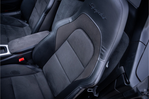 Porsche 718 Spyder 4.0 (420pk) ** PCCB Ceramic ** PDLS+ ** AppleCarplay ** PVTS ** Sport Chrono Sportstoelen Plus ** PTV ** Sportuitlaat