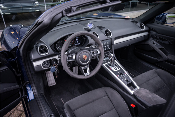 Porsche 718 Spyder 4.0 (420pk) ** PCCB Ceramic ** PDLS+ ** AppleCarplay ** PVTS ** Sport Chrono Sportstoelen Plus ** PTV ** Sportuitlaat