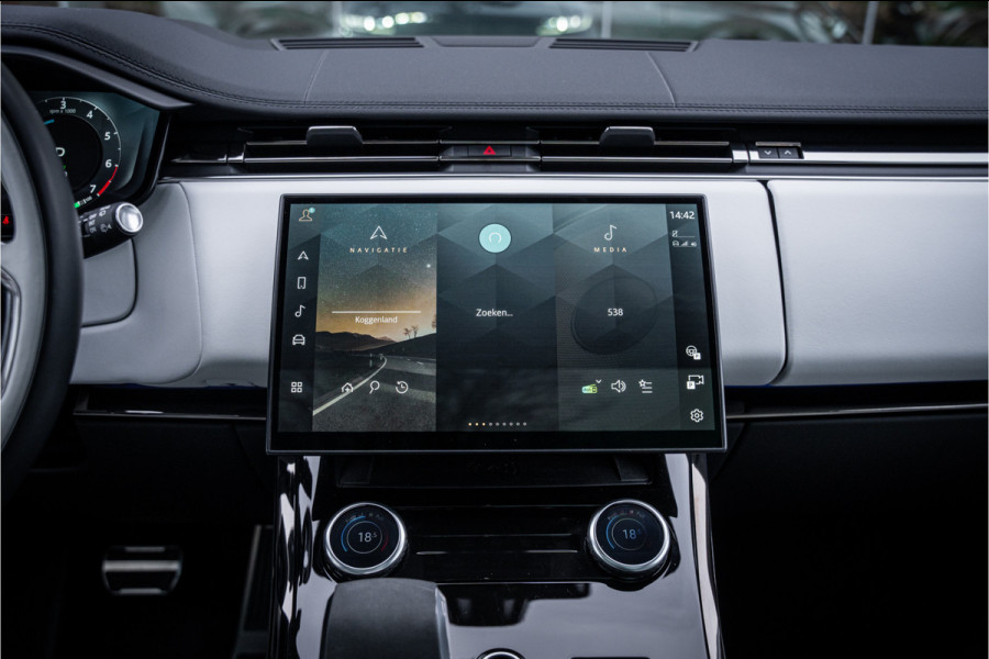 Land Rover Range Rover Sport 3.0 P440e Dynamic HSE ** Panodak ** SV Upgrade