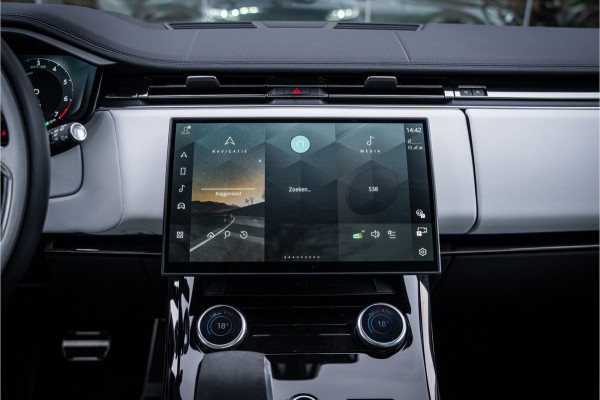 Land Rover Range Rover Sport 3.0 P440e Dynamic HSE ** Panodak ** SV Upgrade