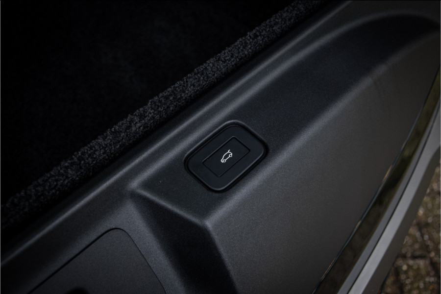 Land Rover Range Rover P440e SE PHEV ** Panodak ** SV upgrade ** 23 inch ** "Project Kahn"