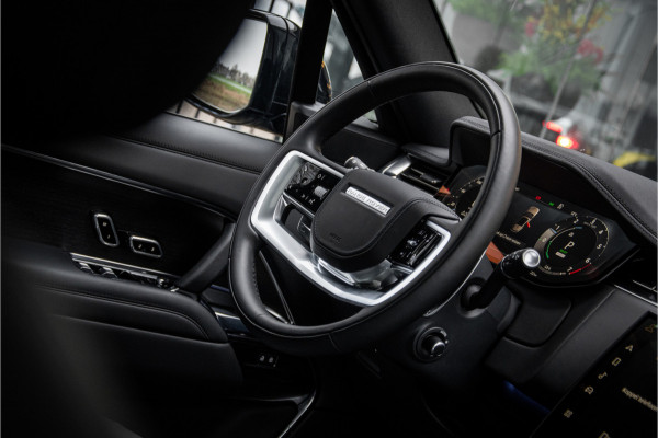 Land Rover Range Rover P440e SE PHEV ** Panodak ** SV upgrade ** 23 inch ** "Project Kahn"