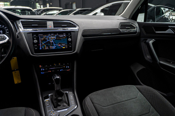 Volkswagen Tiguan 2.0 TSI 4M Alcantara leer Virtual 360 PDC Climate voor & achter Stuurverwarming LM velgen BTW auto
