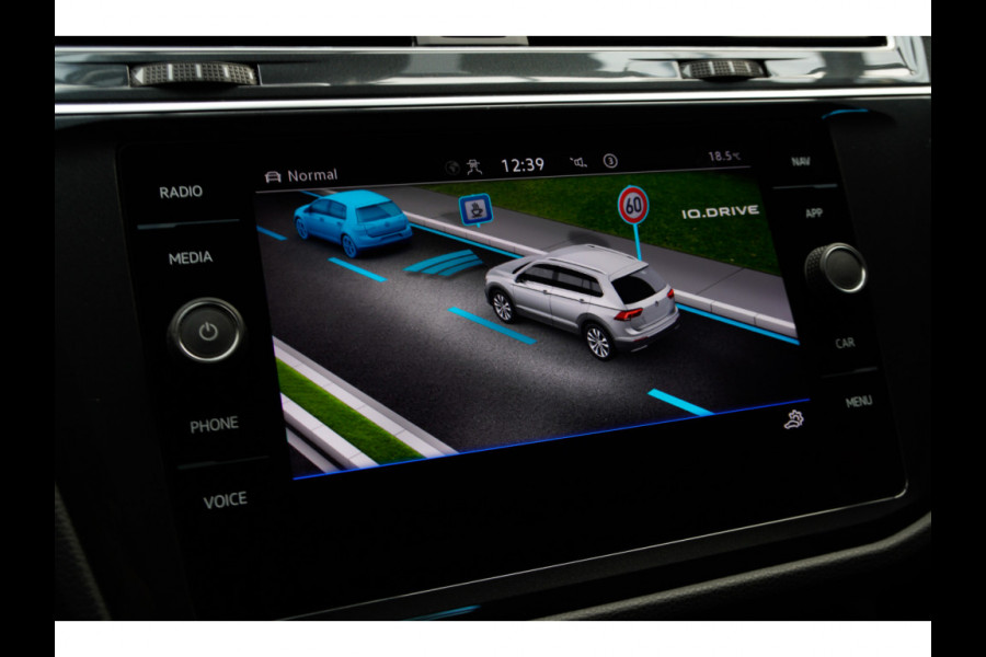 Volkswagen Tiguan 2.0 TSI 4M Alcantara leer Virtual 360 PDC Climate voor & achter Stuurverwarming LM velgen BTW auto