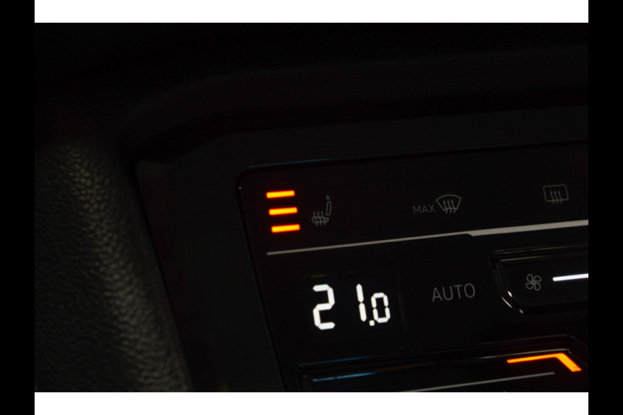 Volkswagen Tiguan 2.0 TSI 4M Alcantara leer Virtual 360 PDC Climate voor & achter Stuurverwarming LM velgen BTW auto
