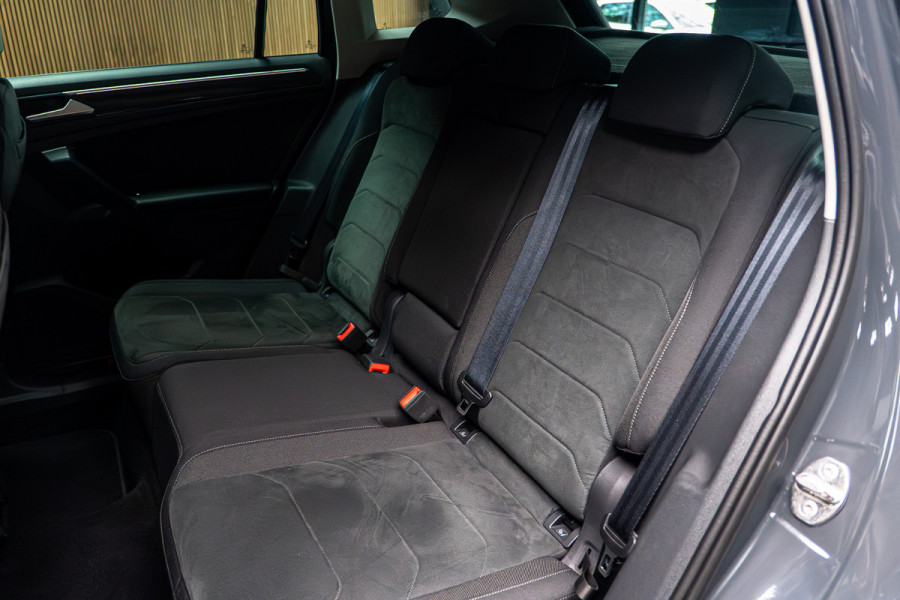 Volkswagen Tiguan 2.0 TSI 4M Alcantara leer Virtual 360 PDC Climate voor & achter Stuurverwarming LM velgen BTW auto