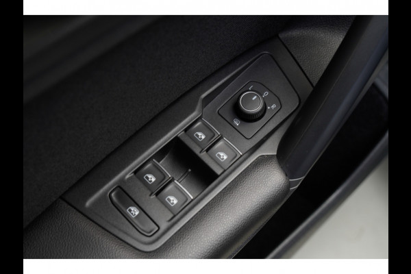 Volkswagen Tiguan 2.0 TSI 4M Alcantara leer Virtual 360 PDC Climate voor & achter Stuurverwarming LM velgen BTW auto
