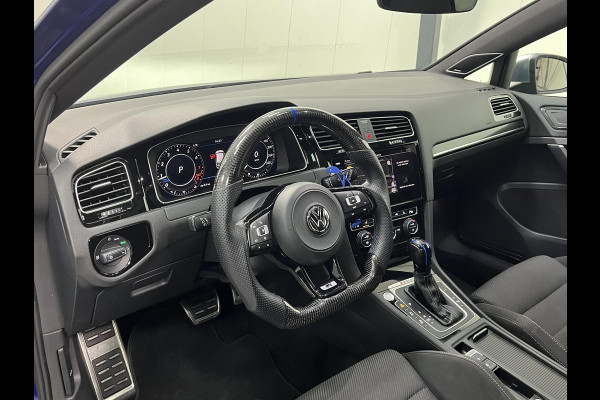 Volkswagen Golf *4Motion R*DYNAUDIO*440PK*AKRA*PANO*MAXTON*ACC*CAM