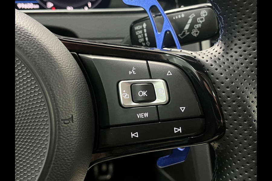 Volkswagen Golf *4Motion R*DYNAUDIO*440PK*AKRA*PANO*MAXTON*ACC*CAM