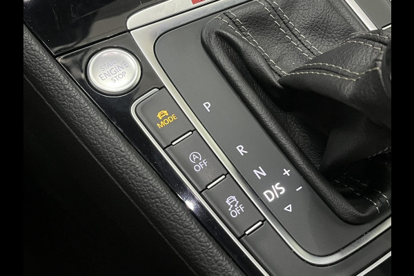 Volkswagen Golf *4Motion R*DYNAUDIO*440PK*AKRA*PANO*MAXTON*ACC*CAM