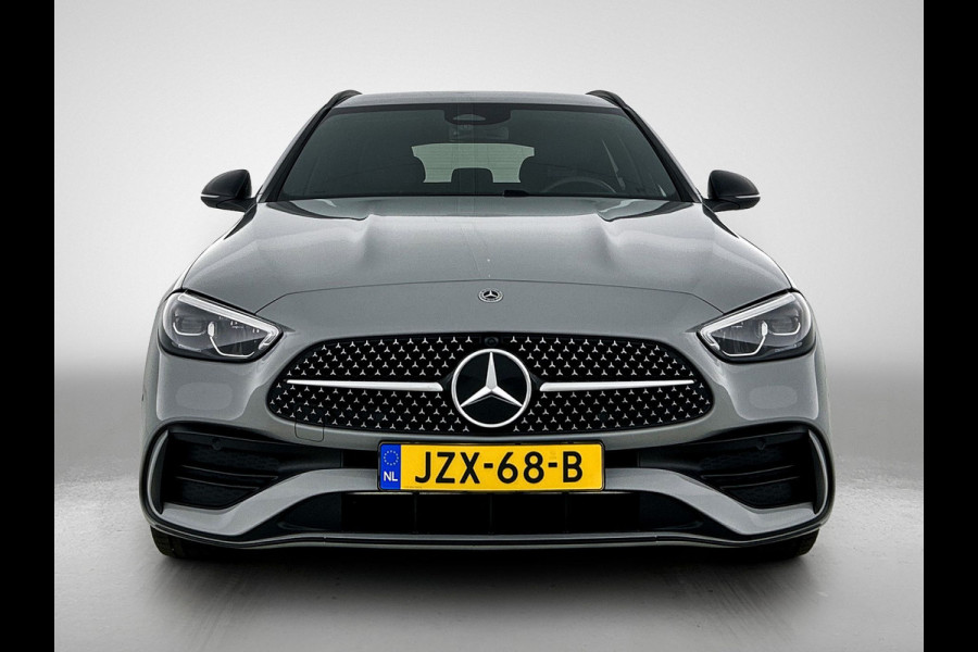Mercedes-Benz C-Klasse Estate 300 e AMG Plug-In Hybride AMG Line | Night Pakket | Memory Voorstoelen | Easy-Pack Achterklep | Stuur en Stoelverwarming. Inclusief 24 maanden Mercedes-Benz Certified garantie voor Europa.
