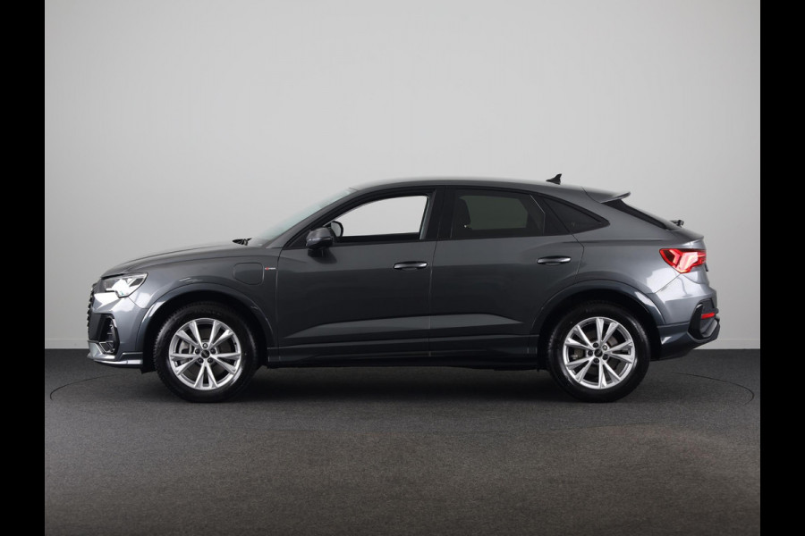 Audi Q3 Sportback 45 TFSI e S Edition 245pk | Verlengde garantie | Navigatie | Verwarmnbare voorstoelen | Dode hoek detectie | Adaptieve cruise controle