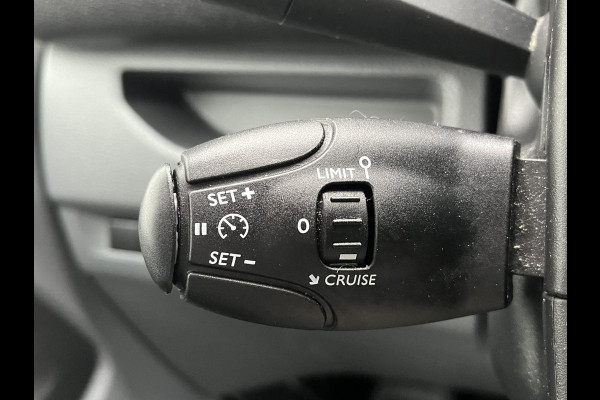 Citroën Jumpy 1.5 BlueHDI 120*CARPLAY*NAVI*CRUISE*A/C*3PERS*