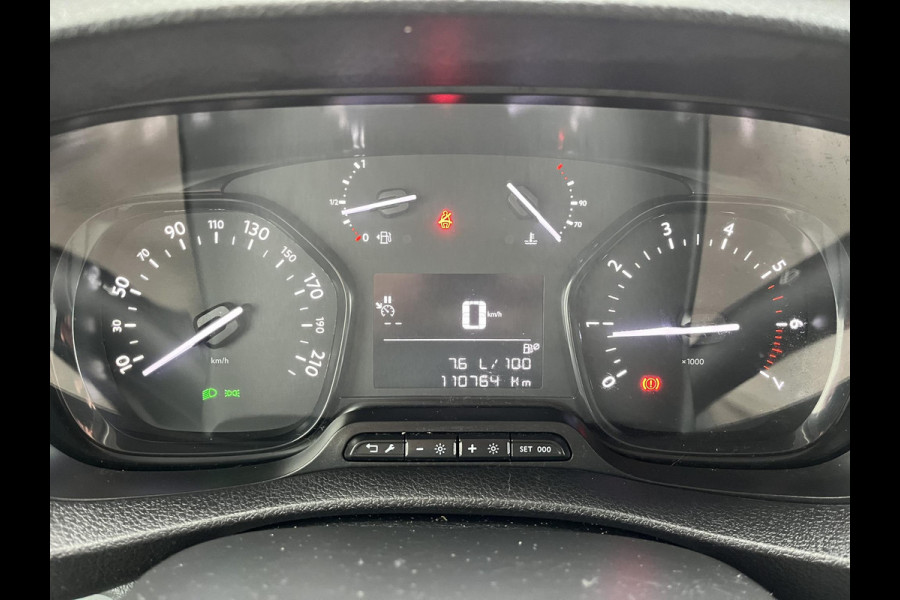 Citroën Jumpy 1.5 BlueHDI 120*CARPLAY*NAVI*CRUISE*A/C*3PERS*