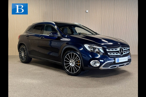 Mercedes-Benz GLA 250 Urban-PANORAMA-MEMORY-360 CAMERA-TREKHAAK-COMPL.