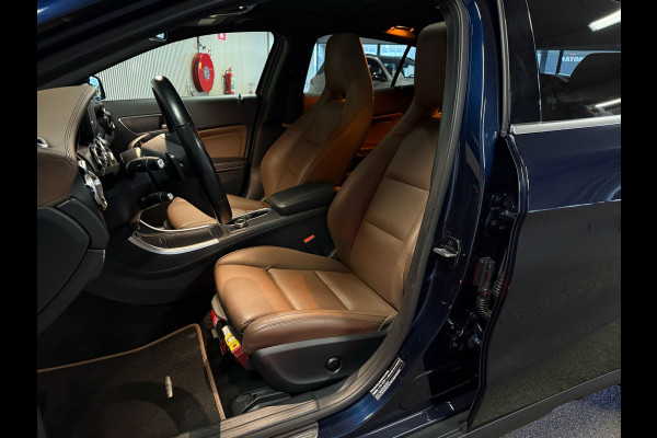 Mercedes-Benz GLA 250 Urban-PANORAMA-MEMORY-360 CAMERA-TREKHAAK-COMPL.